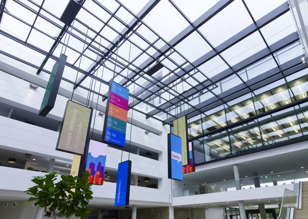 Das Atrium der Microsoft Deutschland-Zentrale in München-Schwabing.